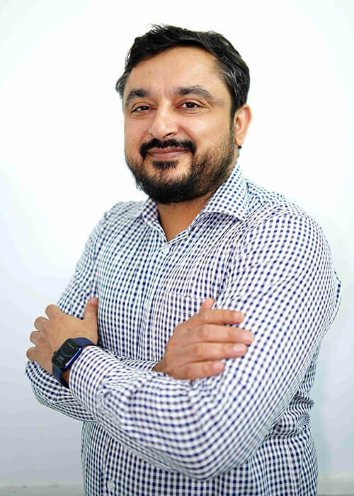 Dr. Dr. Waqas Aslam Gondal - Consultant Pulmonologist at IQRAA Medical Complex