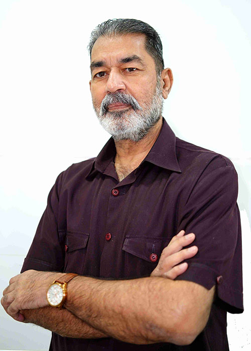 Prof. Dr. Capt. Bashir Ahmed Khan